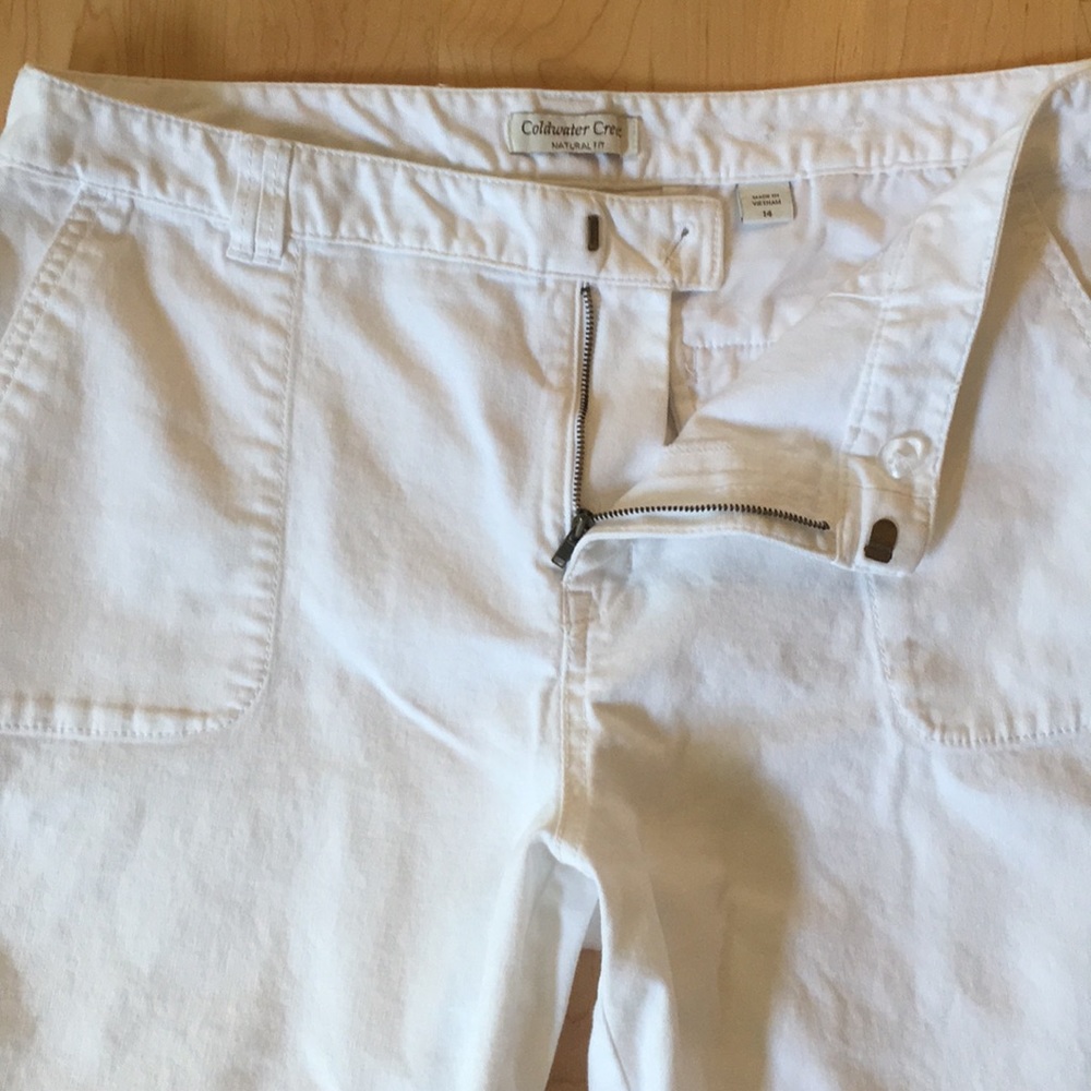 Coldwater Creek Natural Fit Bramuda Short - Picture 2 of 6